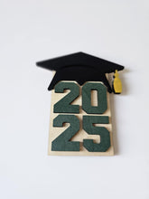 Load image into Gallery viewer, Graduation Gift Card Holder