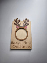 Load image into Gallery viewer, Reindeer Wooden Photo Frame