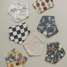 Load image into Gallery viewer, Muslin Bibs