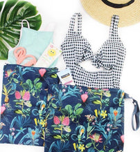 Load image into Gallery viewer, Travel Happens™ Medium Wet Bags