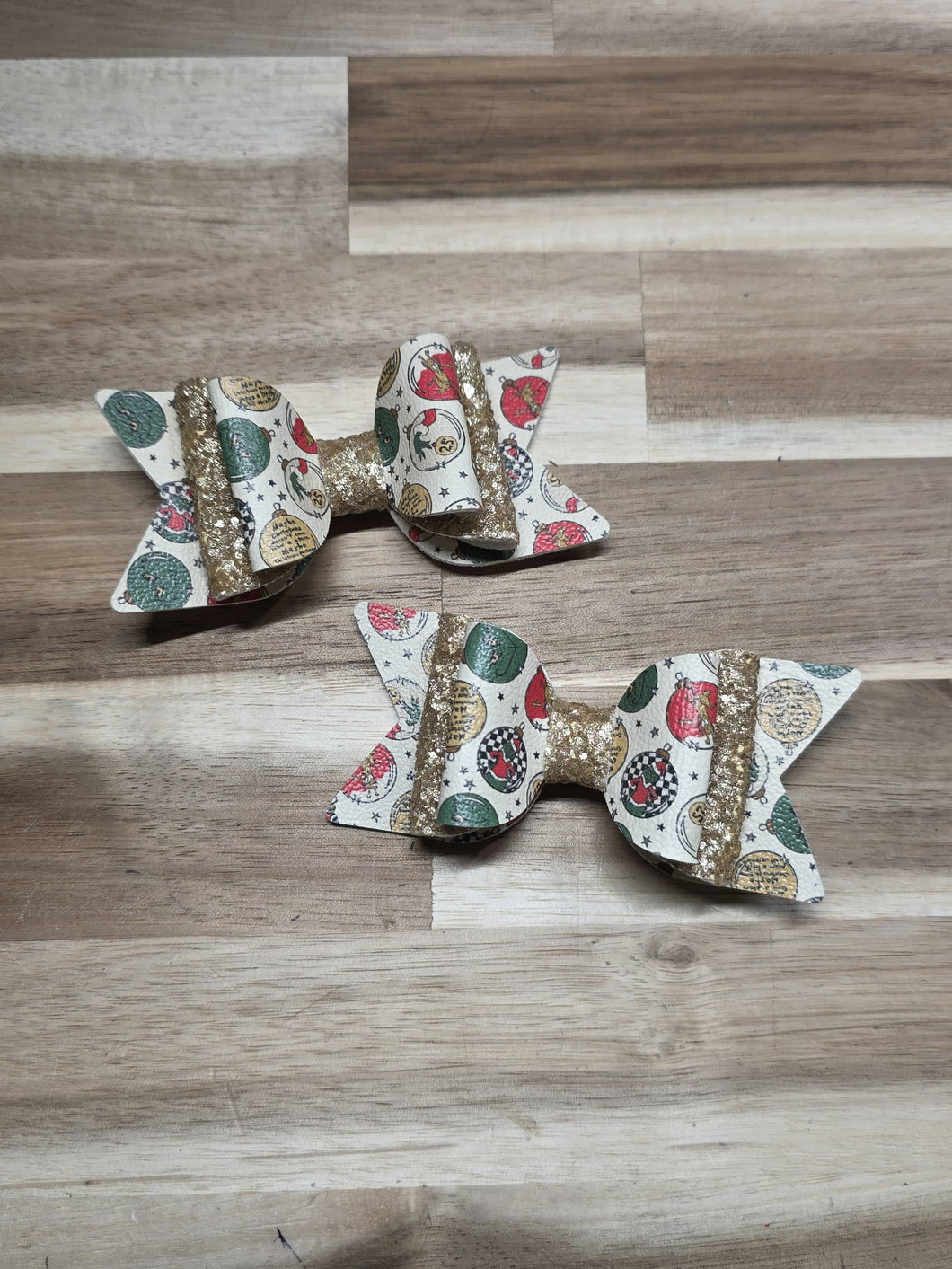 2 Tier Grinch Ornaments