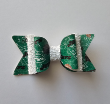 Load image into Gallery viewer, 2 Tier NFL Jets Bow
