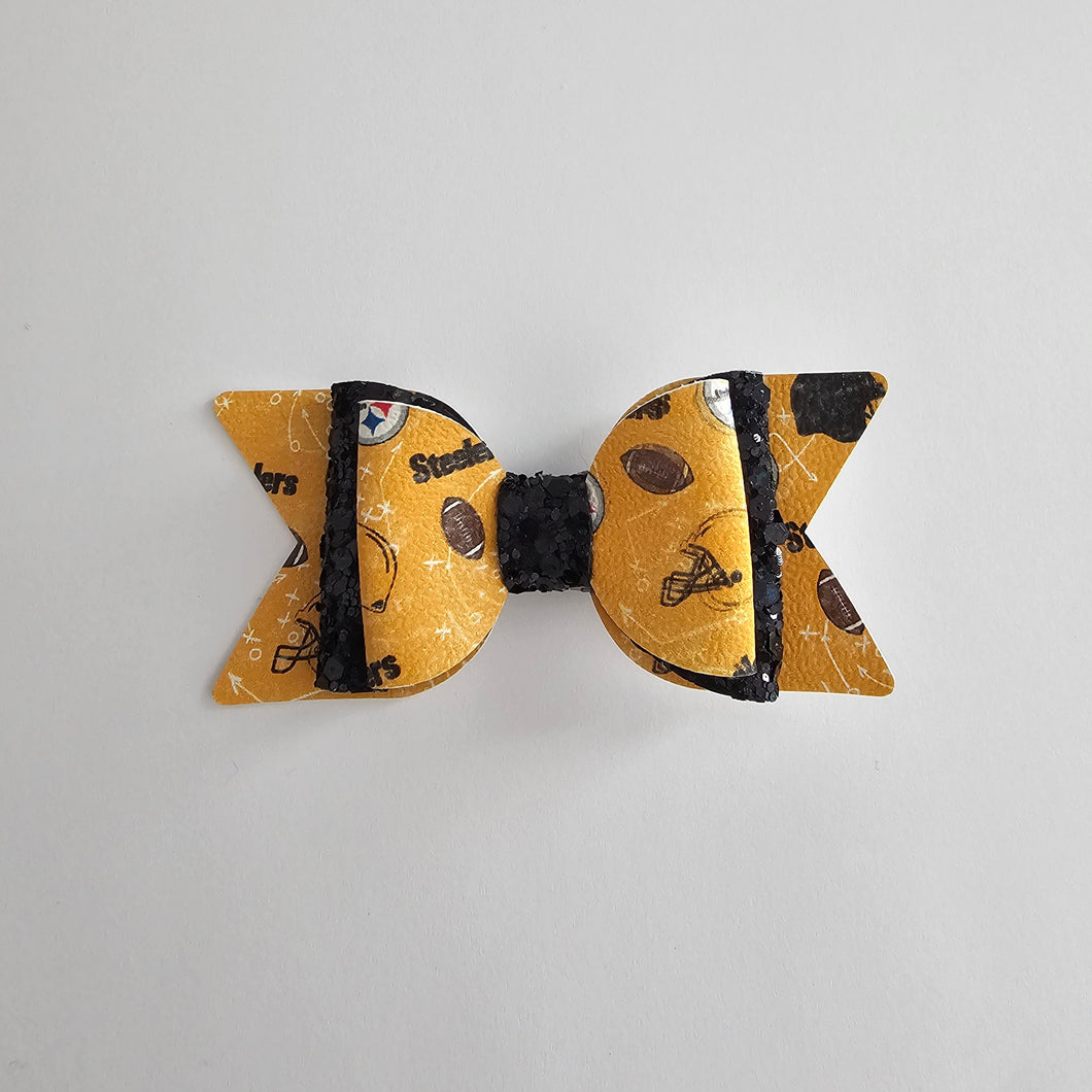 2 Tier NFL Steelers Bow