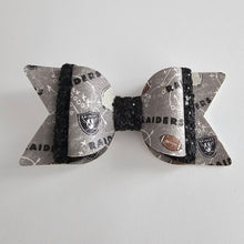 Load image into Gallery viewer, 2 Tier NFL Raiders Bow
