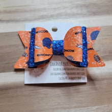 Load image into Gallery viewer, 2 Tier NFL Broncos Bow
